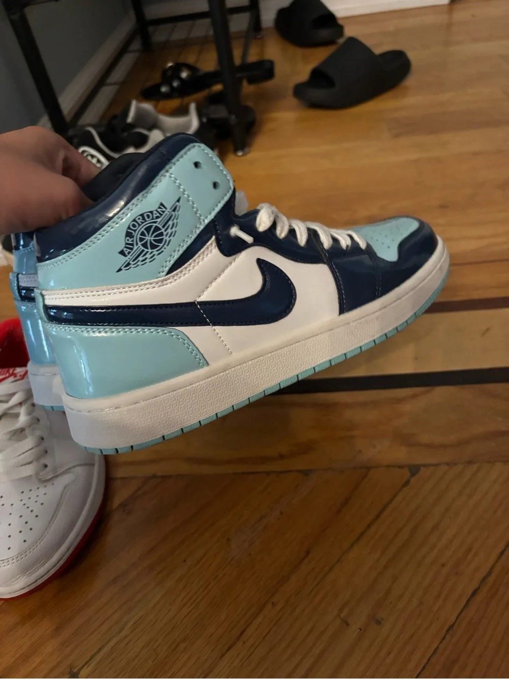 Jordan Kids Mid-Top Sneakers in Light Blue, Navy & White